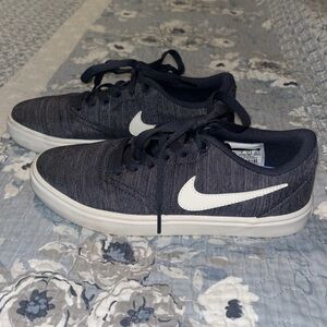 Nike SB Solarsoft Canvas size 6.5